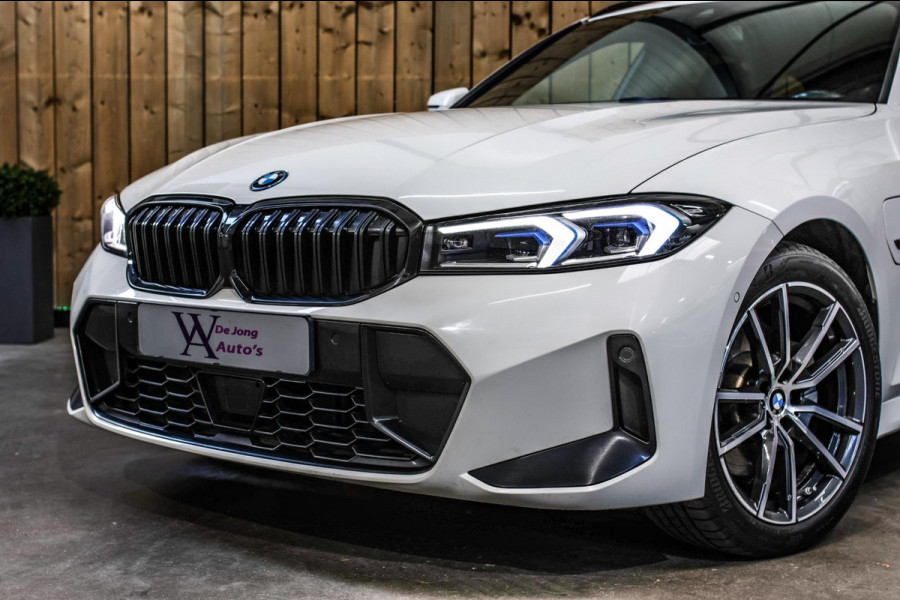 BMW 3 Serie Touring 330e M-Sport *Facelift*Camera*Led*Adaptieve cruise*DAB*