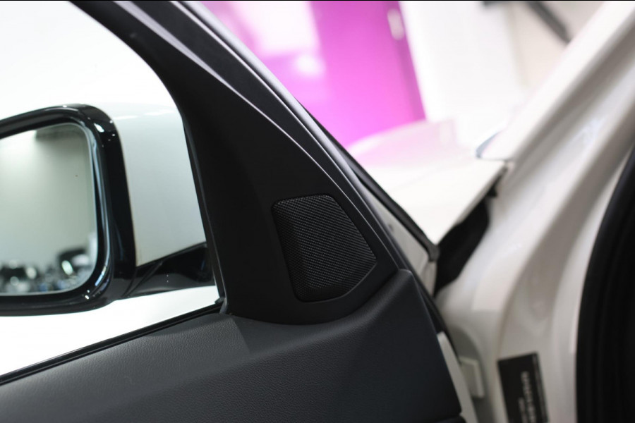 BMW 3 Serie Touring 330e M-Sport *Facelift*Camera*Led*Adaptieve cruise*DAB*
