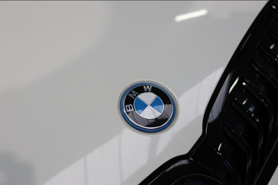 BMW 3 Serie Touring 330e M-Sport *Facelift*Camera*Led*Adaptieve cruise*DAB*