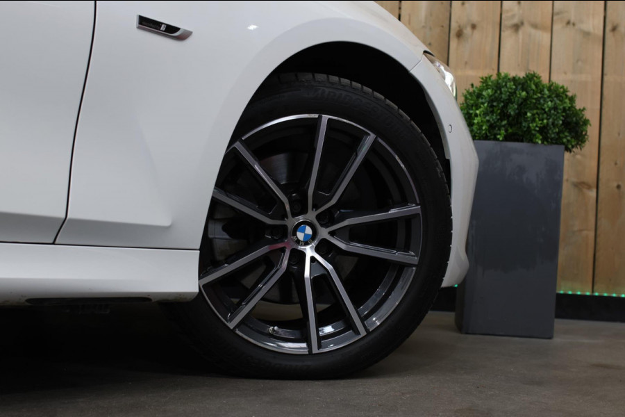 BMW 3 Serie Touring 330e M-Sport *Facelift*Camera*Led*Adaptieve cruise*DAB*