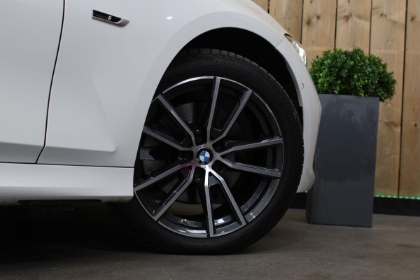 BMW 3 Serie Touring 330e M-Sport *Facelift*Camera*Led*Adaptieve cruise*DAB*
