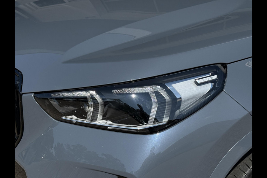 BMW X1 xDrive25e M SPORT | PANORAMA | TREKHAAK | LEDER | HEAD UP | ELEKTR. STOELEN |