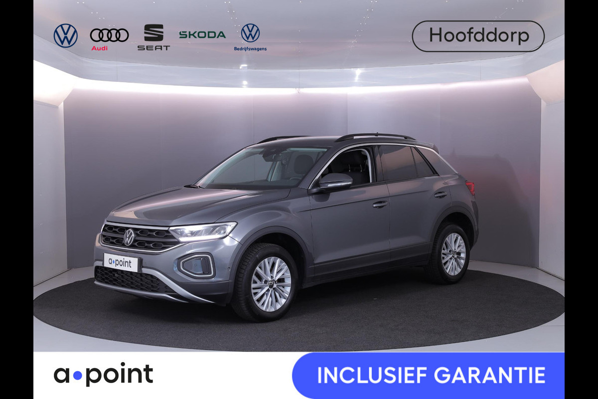 Volkswagen T-Roc 1.5 TSI Life 150 pk Automaat (DSG) | Navigatie via App | Parkeersensoren (Park assist) | Achteruitrijcamera | Adaptieve cruise control | Autom. airco |
