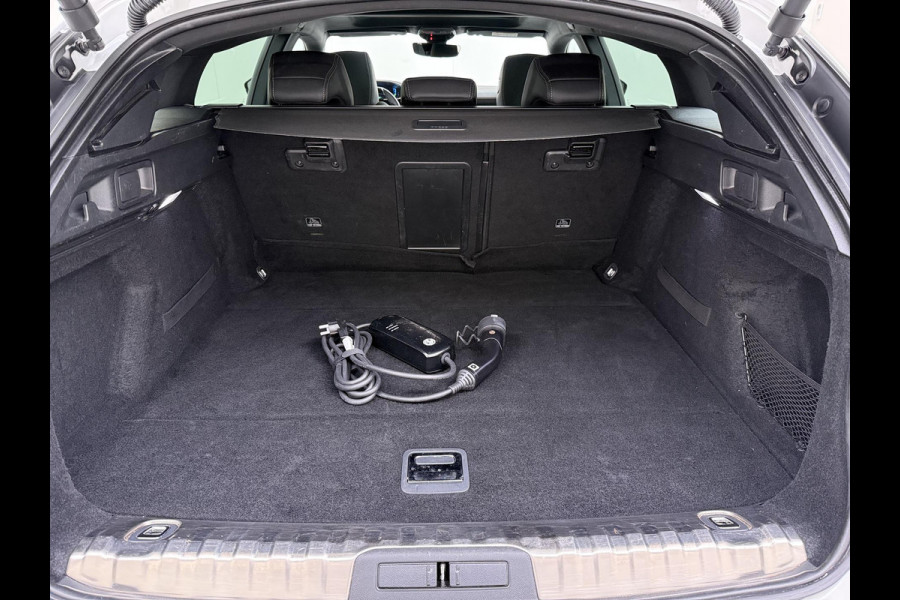 Peugeot 508 1.6 HYbrid GT PHEV| AFNEEMBARE TREKHAAK| PANO| ELEKTRISCHE ACHTERKLEP| ACHTERUITRIJCAMERA| RIJKLAAR GELEVERD INCL. 12 MND BOVAG GARANTIE| DODE HOEK SENSOR|