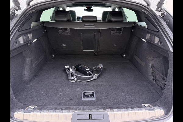 Peugeot 508 1.6 HYbrid GT PHEV| AFNEEMBARE TREKHAAK| PANO| ELEKTRISCHE ACHTERKLEP| ACHTERUITRIJCAMERA| RIJKLAAR GELEVERD INCL. 12 MND BOVAG GARANTIE| DODE HOEK SENSOR|