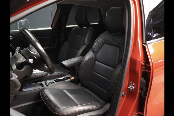 Renault Captur 1.3 TCe 155 Initiale Paris 155 PK (PANORAMADAK,APPLE CARPLAY,LED,LEDER,ELECTISCHE STOELEN,WINTERPAKKET,PDC)