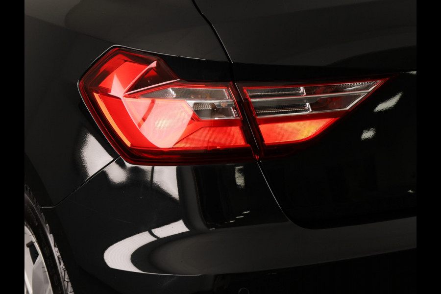 Audi A1 Sportback 25 TFSI Pro Line 95pk | Apple Carplay/Android Auto |  Cruise control | Lichtmetalen velgen 15" | Rijstrooksensor met correctie