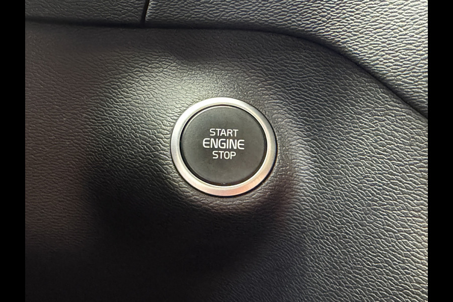 Volvo XC40 BWJ 2022 | 1.5 130PK T2 Momentum Core | TREKHAAK | CAMERA A | CLIMA | NAVI | PDC | CARPLAY |