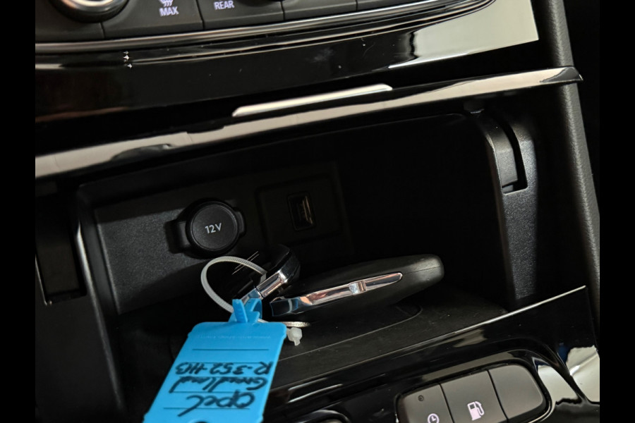 Opel Grandland 1.6 Turbo Plug-In Hybrid Ultimate| IntelliLux Matrix LED |ACC|Leder|Navi|Stoel verkoeling/verwarming 360° Camera |