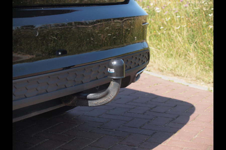 Audi A3 Sportback 35 TFSI S edition | Panoramadak | Bang & Olufsen | Trekhaak | Apple Carplay | Parkeersensoren |