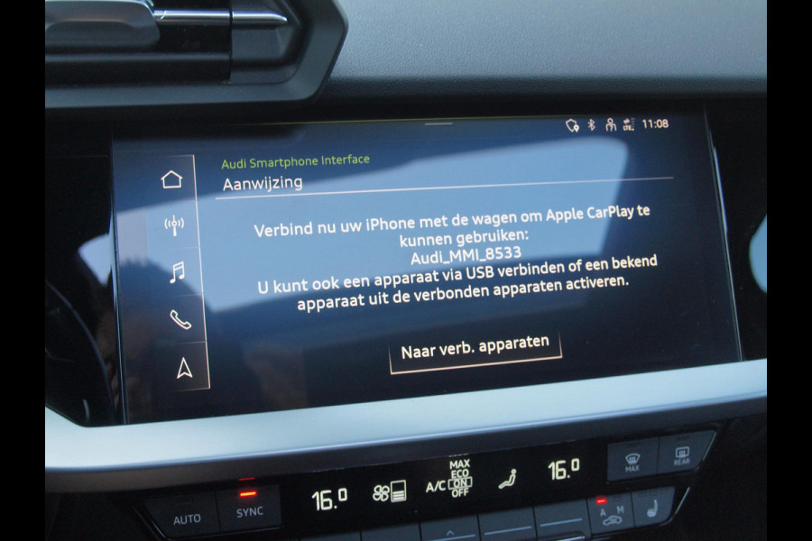 Audi A3 Sportback 35 TFSI S edition | Panoramadak | Bang & Olufsen | Trekhaak | Apple Carplay | Parkeersensoren |