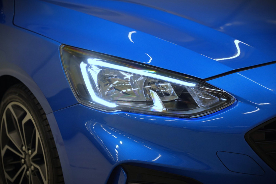 Ford Focus 1.0 EcoBoost ST Line Business | Panoramadak | Bang & Olufsen | Head-Up Display | Stoelverwarming | Keyless | Elektrische Stoel | Cruise Control | LED | Parkeersensoren