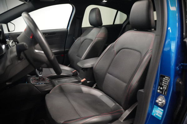 Ford Focus 1.0 EcoBoost ST Line Business | Panoramadak | Bang & Olufsen | Head-Up Display | Stoelverwarming | Keyless | Elektrische Stoel | Cruise Control | LED | Parkeersensoren