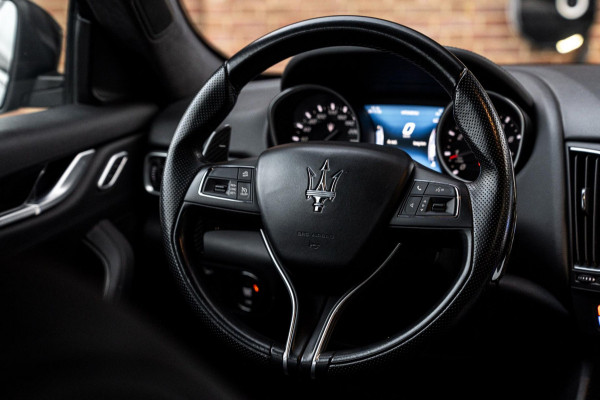 Maserati Levante 3.0 V6 S TwinTurbo AWD GranSport 430 PK Leder Luchtvering 21''