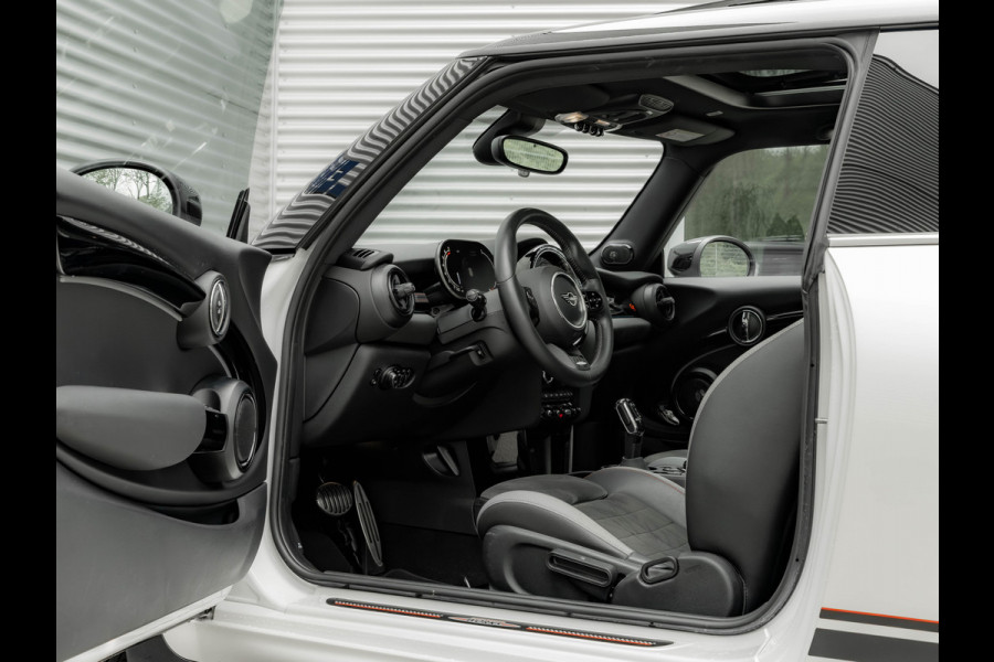 MINI 3-deurs 2.0 Cooper S Rockingham GT Edition - JCW-Trim - Pano - ACC - Harman Kardon