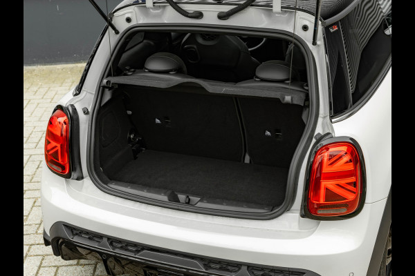 MINI 3-deurs 2.0 Cooper S Rockingham GT Edition - JCW-Trim - Pano - ACC - Harman Kardon