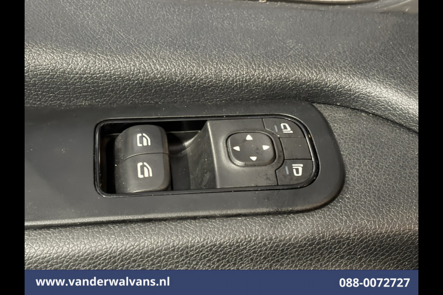 Mercedes-Benz Sprinter 314 CDI 143pk L2H2 Euro6 Airco | Navigatie | Trekhaak | Camera | Apple Carplay Android Auto, Trap, Leder, Bijrijdersbank