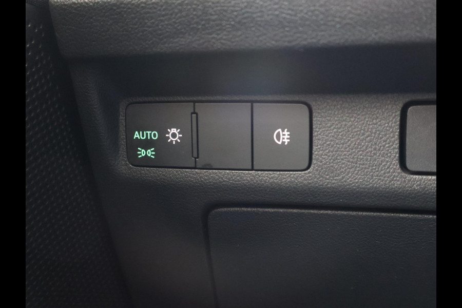 Škoda ENYAQ iV 80 204 PK SOH 89,42% + WEGKL. TREKHAAK | SFEERVERL | STANDKACHEL | CAMERA | STUURWIELVER. | CARPLAY