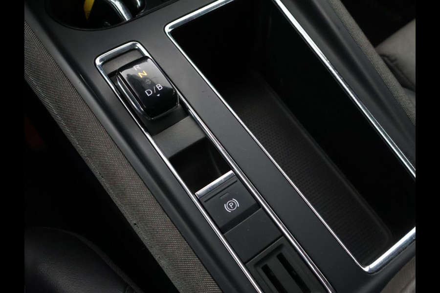 Škoda ENYAQ iV 80 204 PK SOH 89,42% + WEGKL. TREKHAAK | SFEERVERL | STANDKACHEL | CAMERA | STUURWIELVER. | CARPLAY