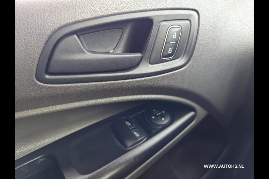 Ford Transit Connect 1.5 EcoBlue L1 Trend , Euro 6 , Apk juli 2027 , airco, 1e Eig , Ex overheid bus , in pracht staat.