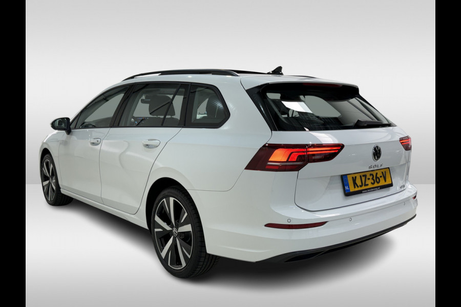 Volkswagen Golf Variant 1.5 eTSI 150pk DSG Style | Pano dak