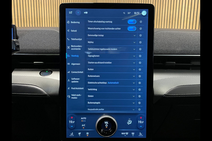 Ford Mustang Mach-E RWD 75 kWh|94% SOH|PANORAMA|MEMORY|LEDER|B&O|ACC|360+V+A-CAMERA|CARPLAY|STOEL+STUURVERW|NL-AUTO|INCL BTW|NAP|