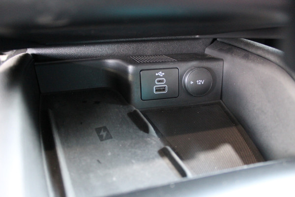 Ford FOCUS Wagon 1.0 EcoBoost Hybrid ST Line X | BLIS | Head-Up | Trekhaak | Adaptieve cruise