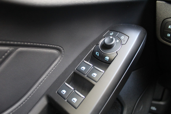 Ford FOCUS Wagon 1.0 EcoBoost Hybrid ST Line X | BLIS | Head-Up | Trekhaak | Adaptieve cruise