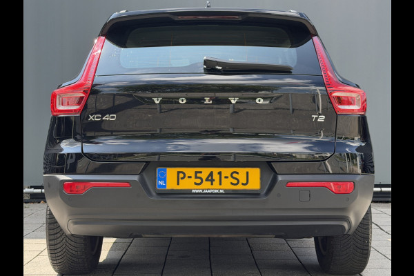 Volvo XC40 BWJ 2022 | 1.5 130PK T2 Momentum Core | TREKHAAK | CAMERA A | CLIMA | NAVI | PDC | CARPLAY |