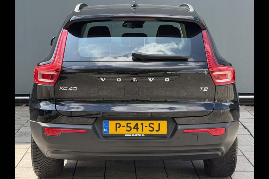 Volvo XC40 BWJ 2022 | 1.5 130PK T2 Momentum Core | TREKHAAK | CAMERA A | CLIMA | NAVI | PDC | CARPLAY |