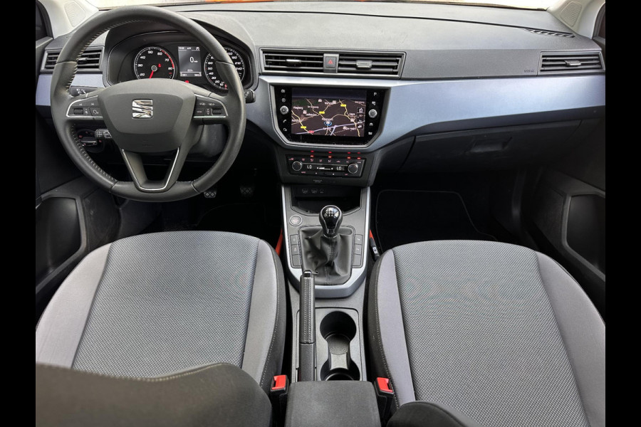 Seat Arona 1.0 TSI Style Business Intense | Trekhaak | Addaptive CC | Climate | Carplay | Navi | Camera |