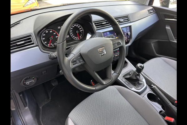 Seat Arona 1.0 TSI Style Business Intense | Trekhaak | Addaptive CC | Climate | Carplay | Navi | Camera |