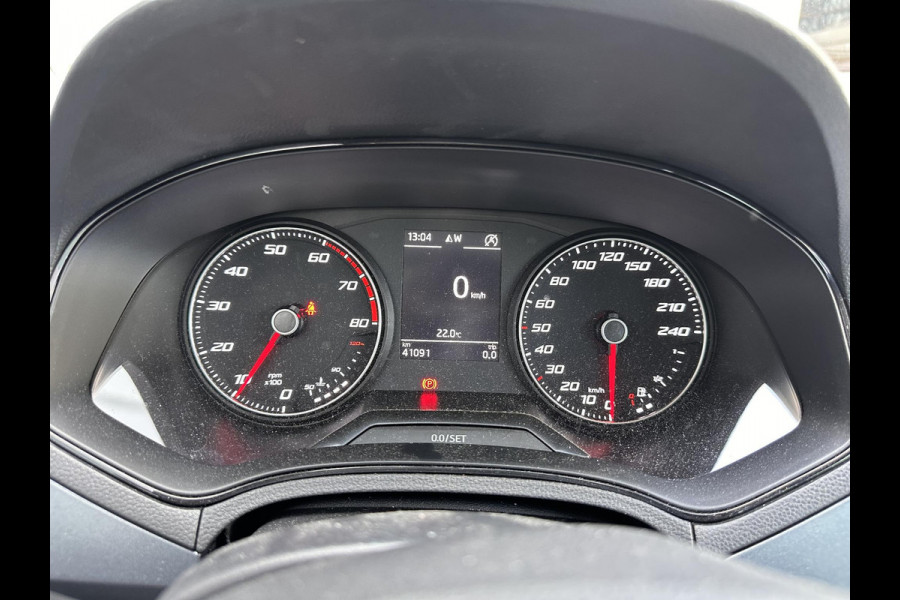 Seat Arona 1.0 TSI Style Business Intense | Trekhaak | Addaptive CC | Climate | Carplay | Navi | Camera |