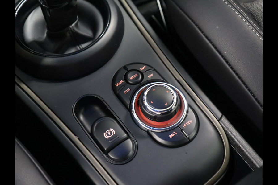 MINI Countryman 1.5 Cooper Business Edition [APPLE CARPLAY, ANDROID, STOELVERWARMING, CRUISE CONTROL, PDC ACHTER,  LED, AUTOMAAT, MULTIFUNCTIONEEL STUURWIEL, BLUETOOTH, NAVIGATIE, NIEUWSTAAT]
