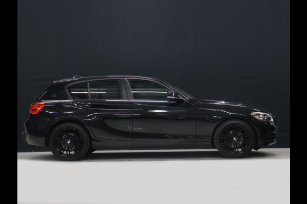 BMW 1-serie 118i M Sport [STOELVERWARMING, TREKHAAK, CRUISE COMTROL, PDC V+A, LED, MULTIFUNCTIONEEL STUURWIEL, NAVIGATIE, BLUETOOTH, 6 BAK, NIEUWSTAAT]