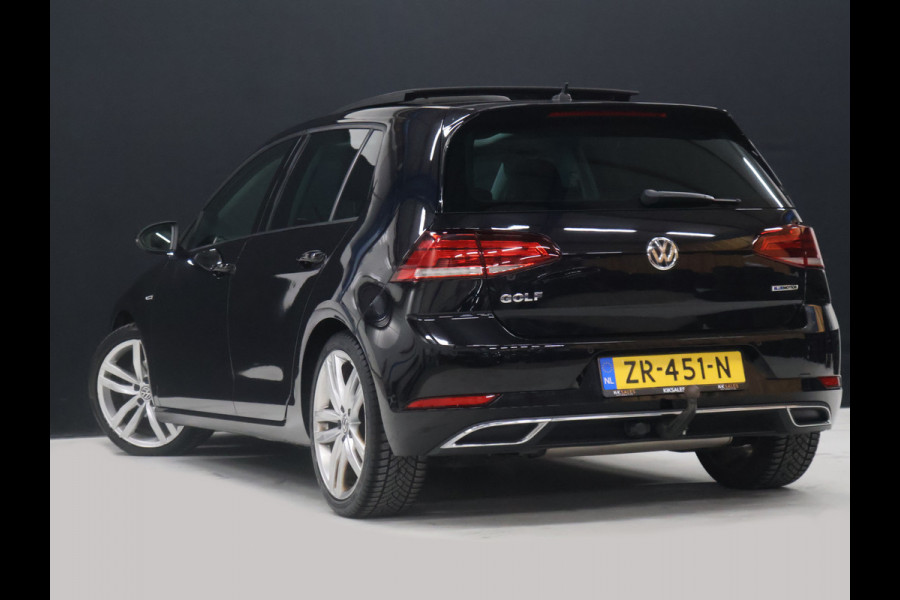 Volkswagen Golf 1.5 TSI Highline [SCHUIFKANTELDAK, APPLE CARPLAY, ANDROID, CAMERA, PDC V+A, ADAPTIVE CRUISE, TREKHAAK, DIGITAL DASH, LED, BLUETOOTH, NAVIGATIE, NIEUWSTAAT]