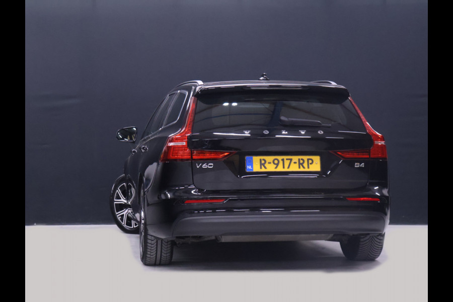 Volvo V60 2.0 B4 Core [APPLE CARPLAY, ANDROID, ADAPTIVE CRUISE, ELEKTRISCHE STOELEN, TREKHAAK, DRAADLOOS OPLADEN, ELEKTRISCHE ACHTERKLEP, LED, BLUETOOTH, NAVIAGTIE, NIEUWSTAAT]
