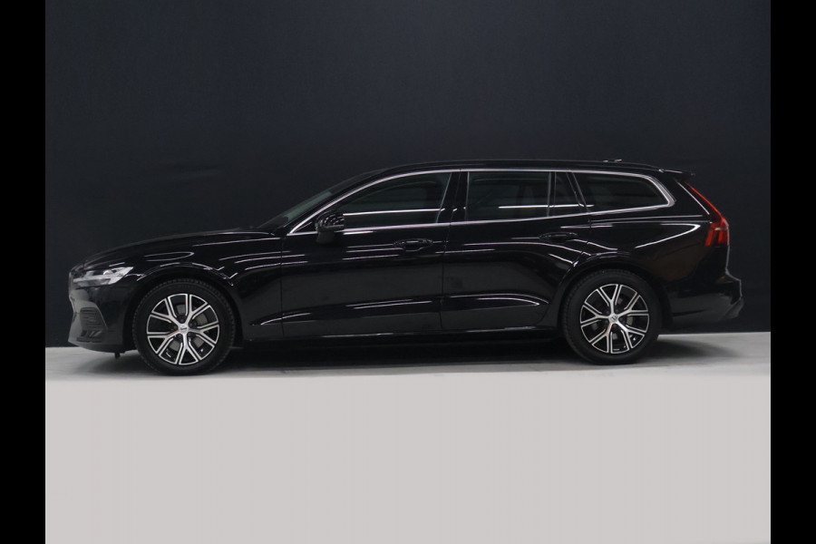 Volvo V60 2.0 B4 Core [APPLE CARPLAY, ANDROID, ADAPTIVE CRUISE, ELEKTRISCHE STOELEN, TREKHAAK, DRAADLOOS OPLADEN, ELEKTRISCHE ACHTERKLEP, LED, BLUETOOTH, NAVIAGTIE, NIEUWSTAAT]