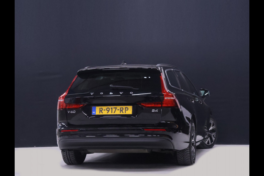 Volvo V60 2.0 B4 Core [APPLE CARPLAY, ANDROID, ADAPTIVE CRUISE, ELEKTRISCHE STOELEN, TREKHAAK, DRAADLOOS OPLADEN, ELEKTRISCHE ACHTERKLEP, LED, BLUETOOTH, NAVIAGTIE, NIEUWSTAAT]