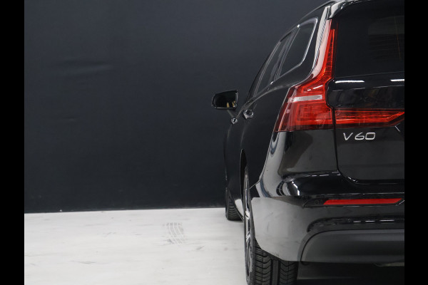 Volvo V60 2.0 B4 Core [APPLE CARPLAY, ANDROID, ADAPTIVE CRUISE, ELEKTRISCHE STOELEN, TREKHAAK, DRAADLOOS OPLADEN, ELEKTRISCHE ACHTERKLEP, LED, BLUETOOTH, NAVIAGTIE, NIEUWSTAAT]