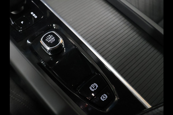 Volvo V60 2.0 B4 Core [APPLE CARPLAY, ANDROID, ADAPTIVE CRUISE, ELEKTRISCHE STOELEN, TREKHAAK, DRAADLOOS OPLADEN, ELEKTRISCHE ACHTERKLEP, LED, BLUETOOTH, NAVIAGTIE, NIEUWSTAAT]