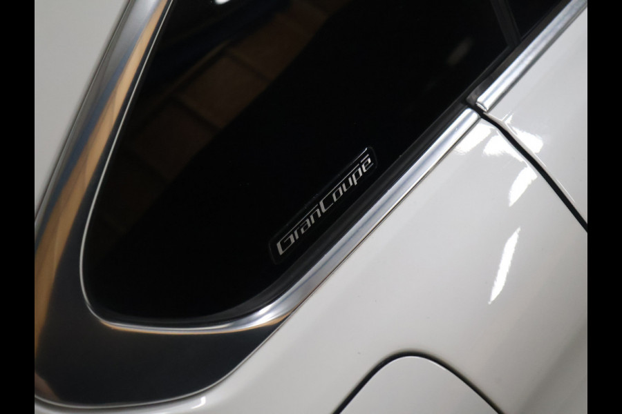 BMW 4 Serie Gran Coupé 418i High Executive [GROOT NAVIGATIE, STOELVERWARMING, VOL LEDER, CRUISE CONTROL, LED, BLUETOOOTH, DIGITAL DASH, ELEKTRISCHE ACHTERKLEP, NIEUWSTAAT]