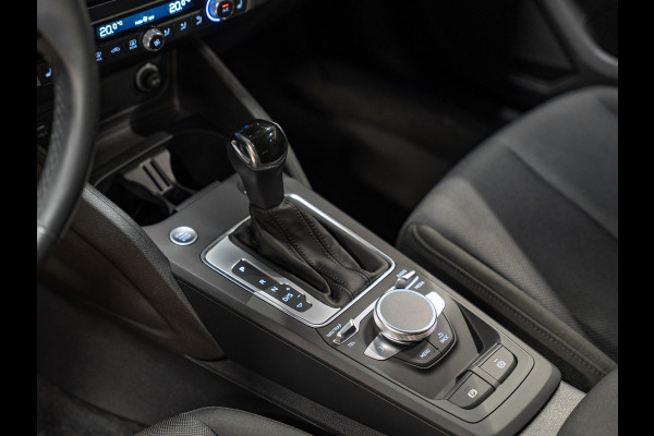 Audi Q2 35 TFSI S-Tronic Pro Line, Matrix, Navi, Apple Carplay, ACC, Keyless, Clima, Camera, Voll Onderhoud
