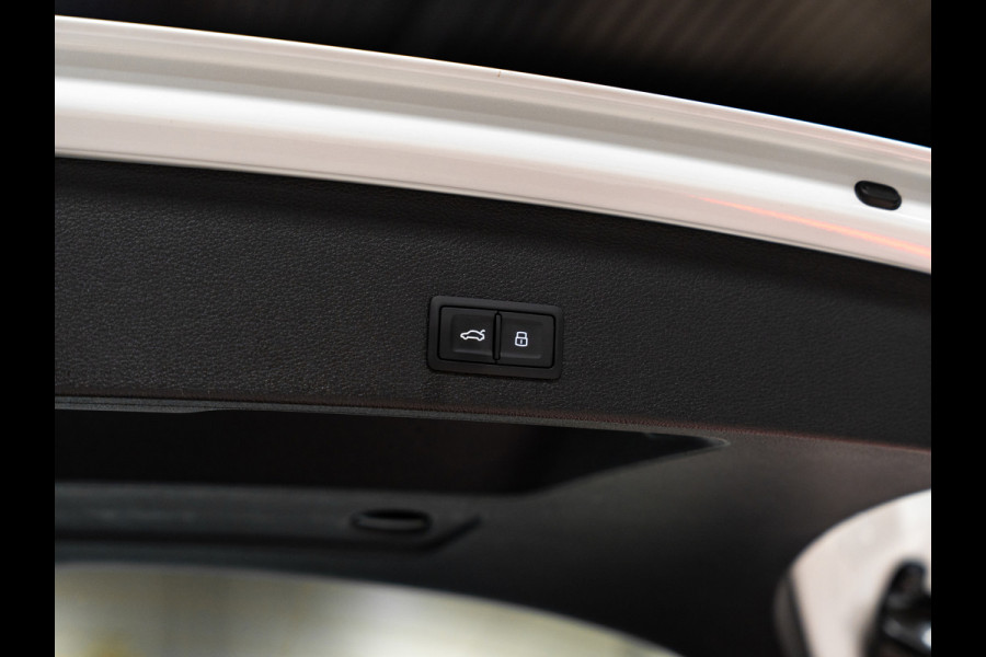 Audi Q2 35 TFSI S-Tronic Pro Line, Matrix, Navi, Apple Carplay, ACC, Keyless, Clima, Camera, Voll Onderhoud