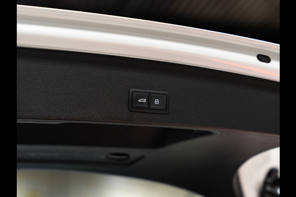 Audi Q2 35 TFSI S-Tronic Pro Line, Matrix, Navi, Apple Carplay, ACC, Keyless, Clima, Camera, Voll Onderhoud