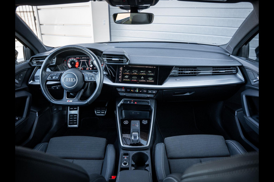 Audi A3 Sportback 30 TFSI S edition S3 Look l Matrix l B&O