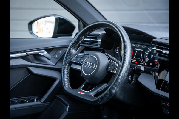 Audi A3 Sportback 30 TFSI S edition S3 Look l Matrix l B&O