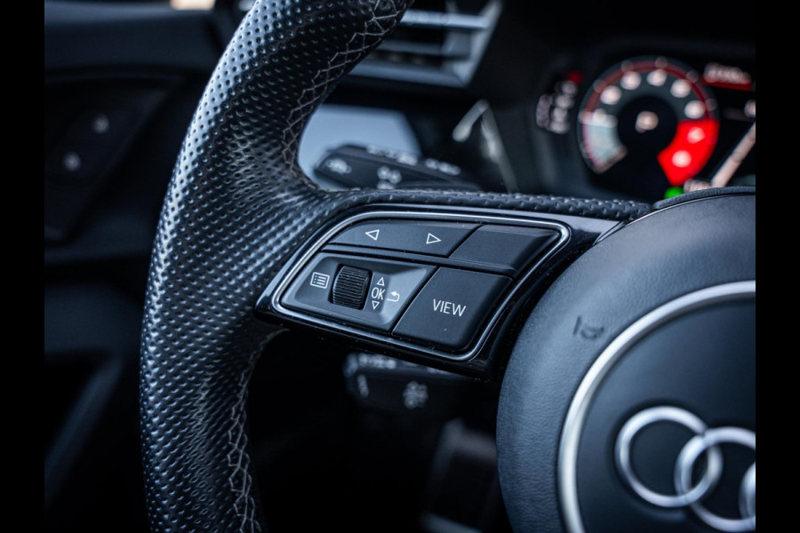 Audi A3 Sportback 30 TFSI S edition S3 Look l Matrix l B&O