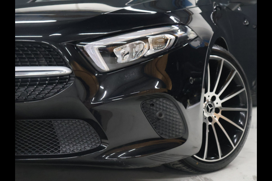 Mercedes-Benz A-Klasse 180 Luxury Line [STOELVERWARMING, CRUISE CONTROL, PDC, CLIMATE, DIGITAL DASH, NAVIGATIE, BLUETOOTH, NIEUWSTAAT]