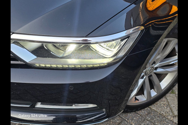 Volkswagen Passat Variant 2.0 TDI Highline Business R / Aut / Acc / 150 PK / Lane Assist / Camera / Elek Pakket / Xenon / Pdc / 18